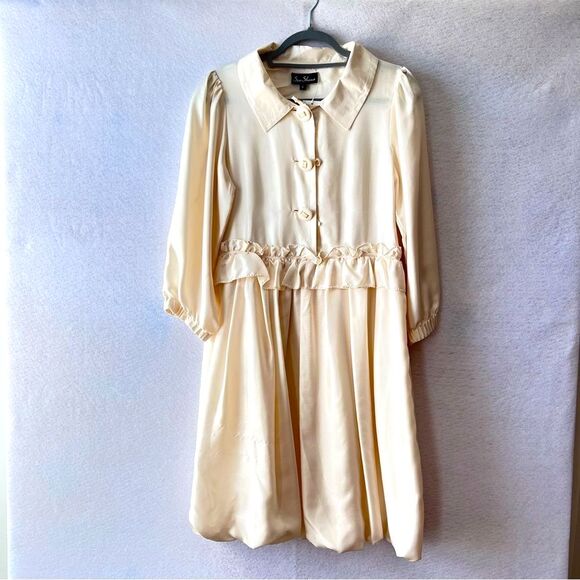 see shine Dresses & Skirts - Vintage SEE SHINE 100%silk Cream bubble hem Sz 4 Dress coquette whimsical dainty